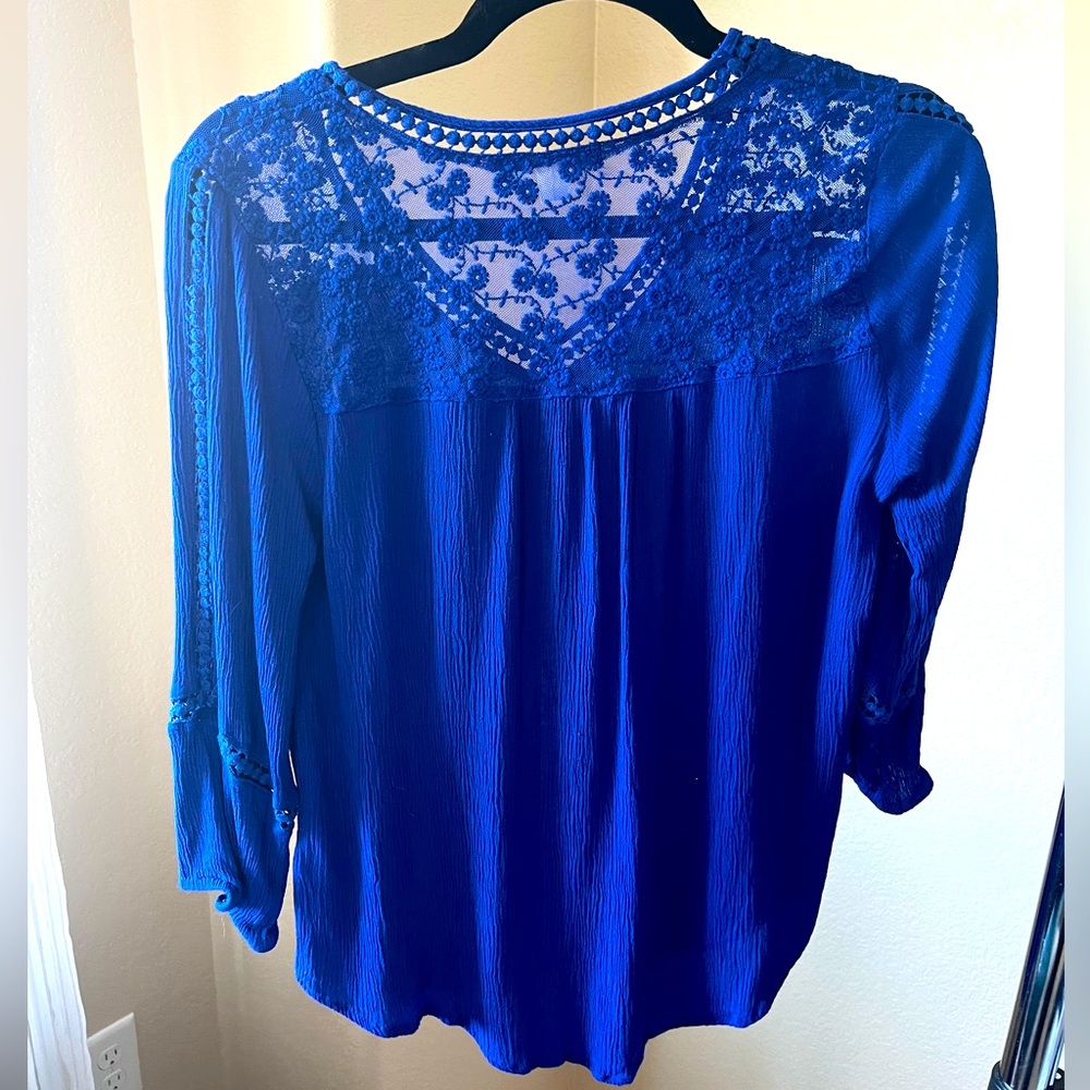 Cobalt Blue Women’s S Flower Detail Blouse